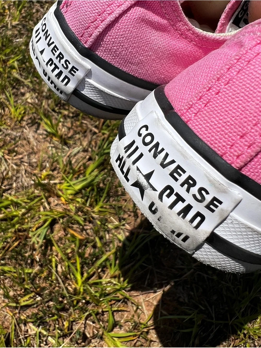 CLEAN Converse size 12.5c Toddler Chuck Taylor All Star Pink shoes